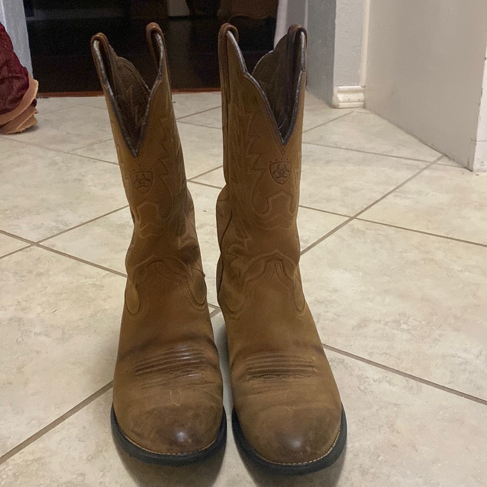 Ariat women’s boots, leather boots, size 8 women’s boots